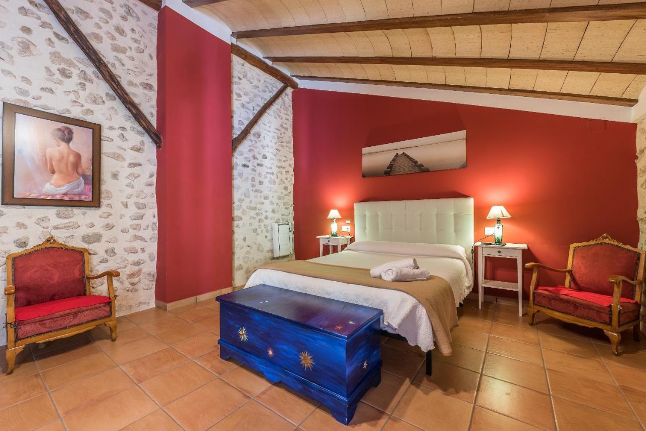 Chalet Rapia. Casa Rosa 2 Moratalla (Murcia)